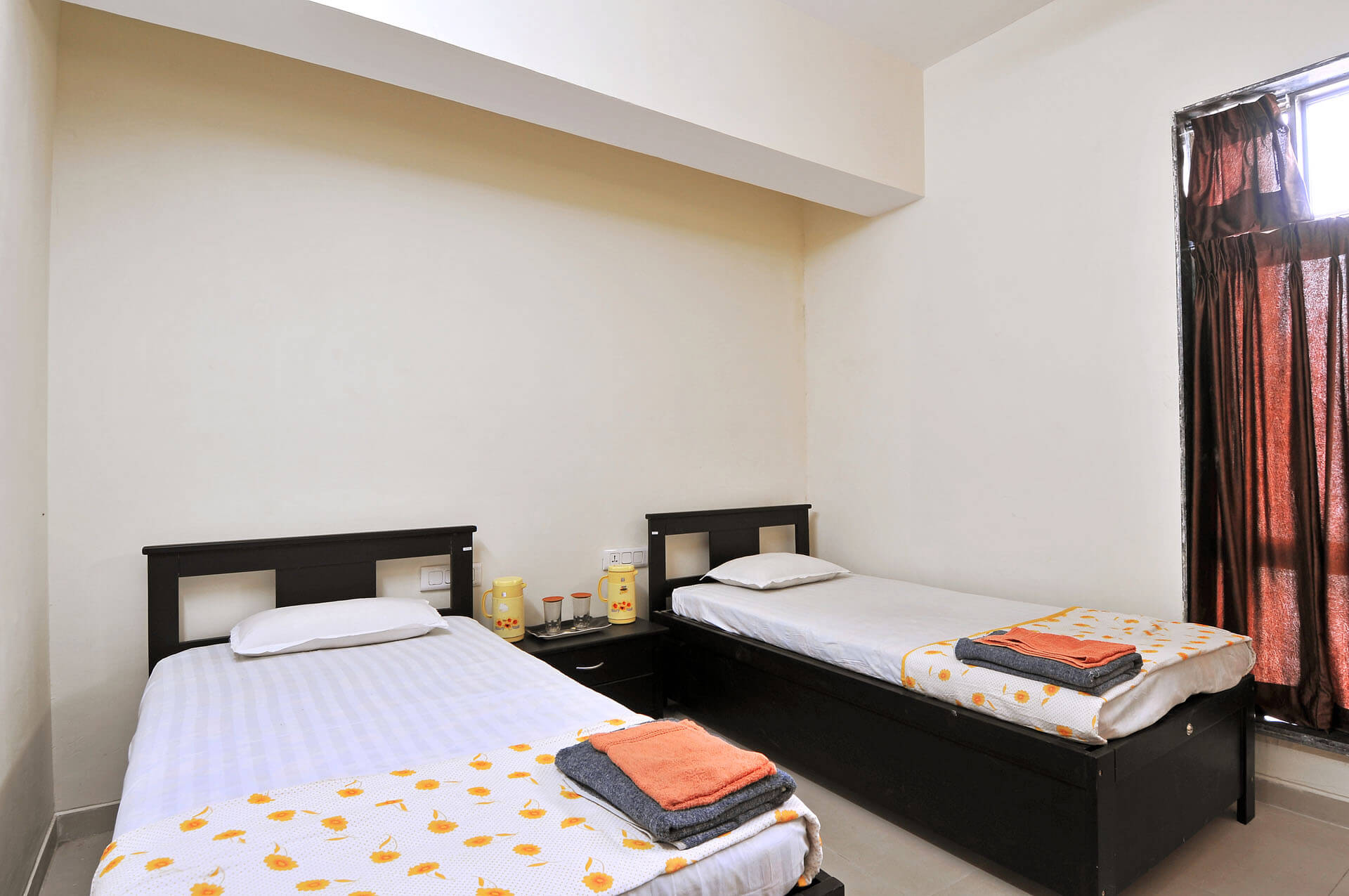 Clean Hostel, Clear Mind